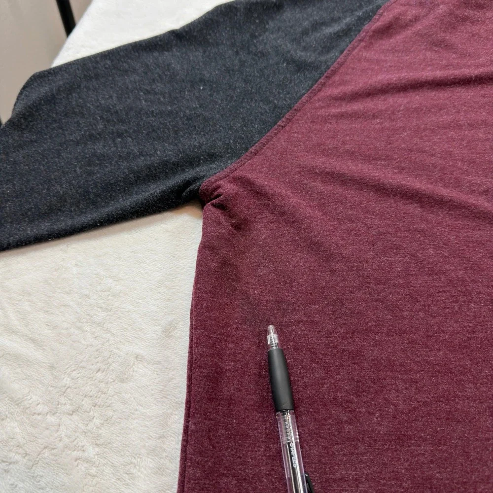 Orvis Raglan Long Sleeve Shirt Mens Large Burgundy Grey Good‎ Colorblock